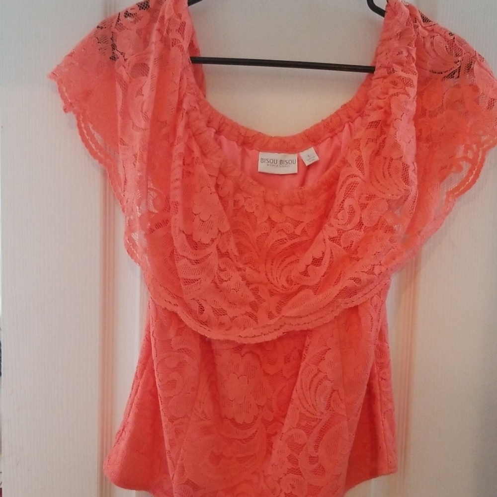 Bisou Bisou orange mandarin lace top